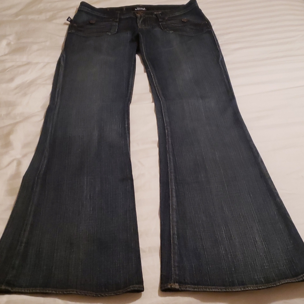 R & R Boot Leg Long Jeans - Picture 3 of 6